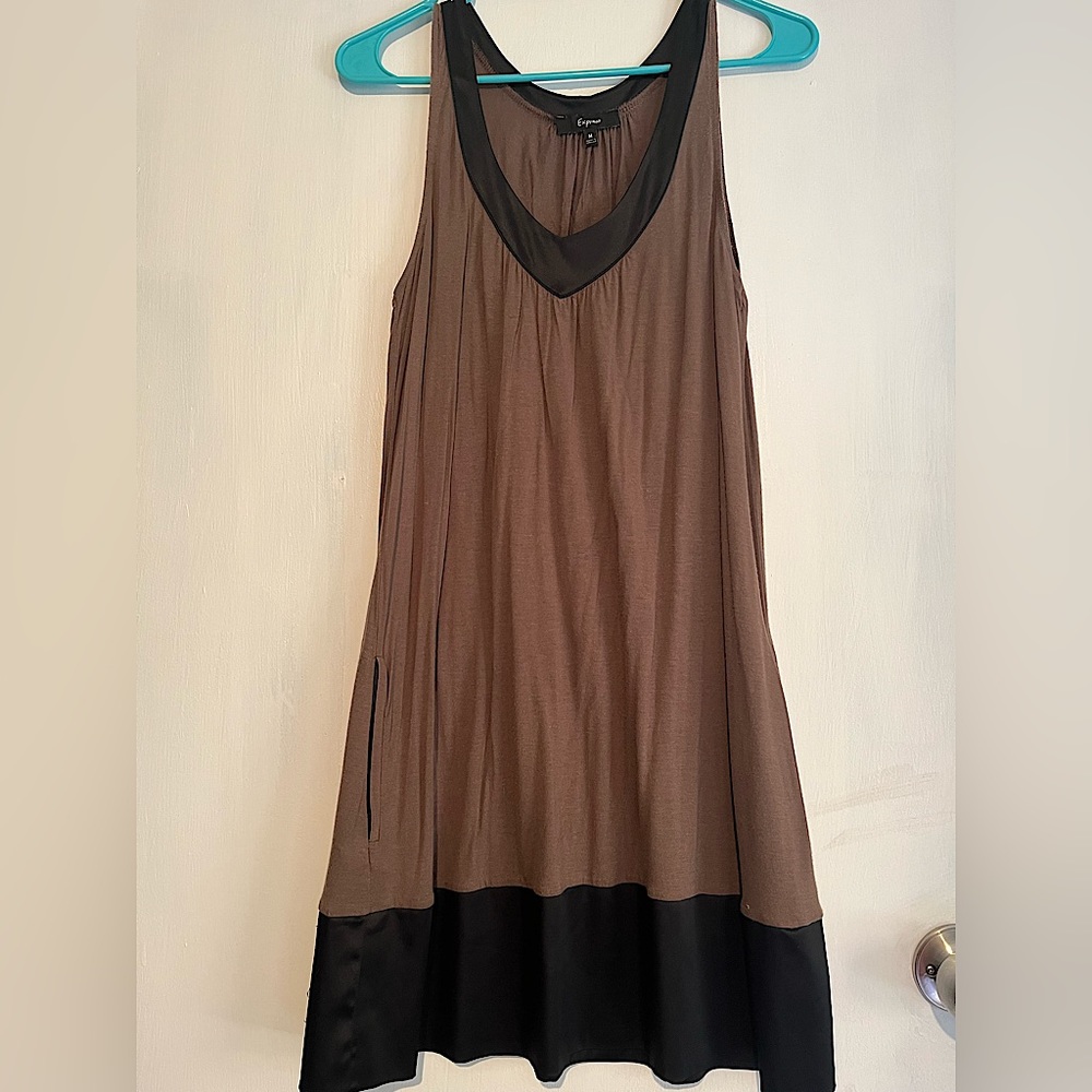 Express Women’s Black trimmed Brown Dress with Pockets